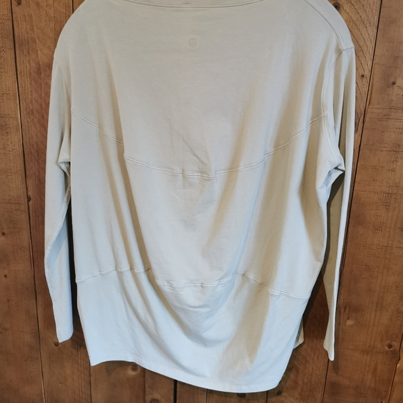 NWT! Back in Action long sleeve size 4 - Picture 3 of 6